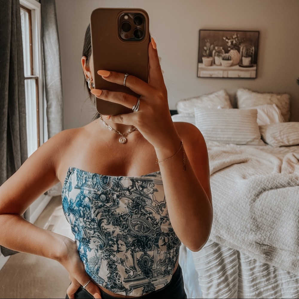 COPY - PrettyLittleThing Corset Top